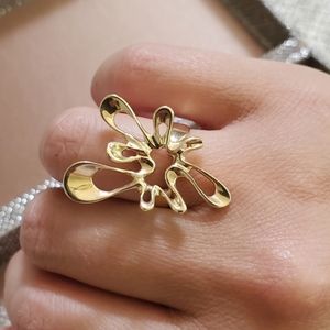 14k Gold Milor Abstract Free Form Ring